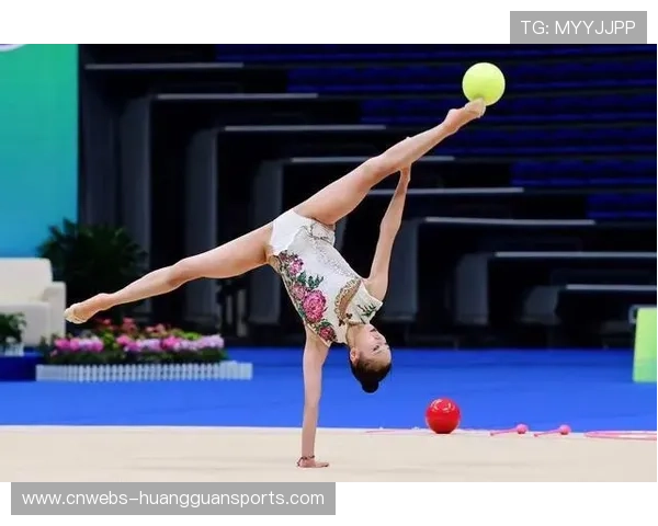 艺术体操集体全能陕西队获铜牌，上海队决赛反超